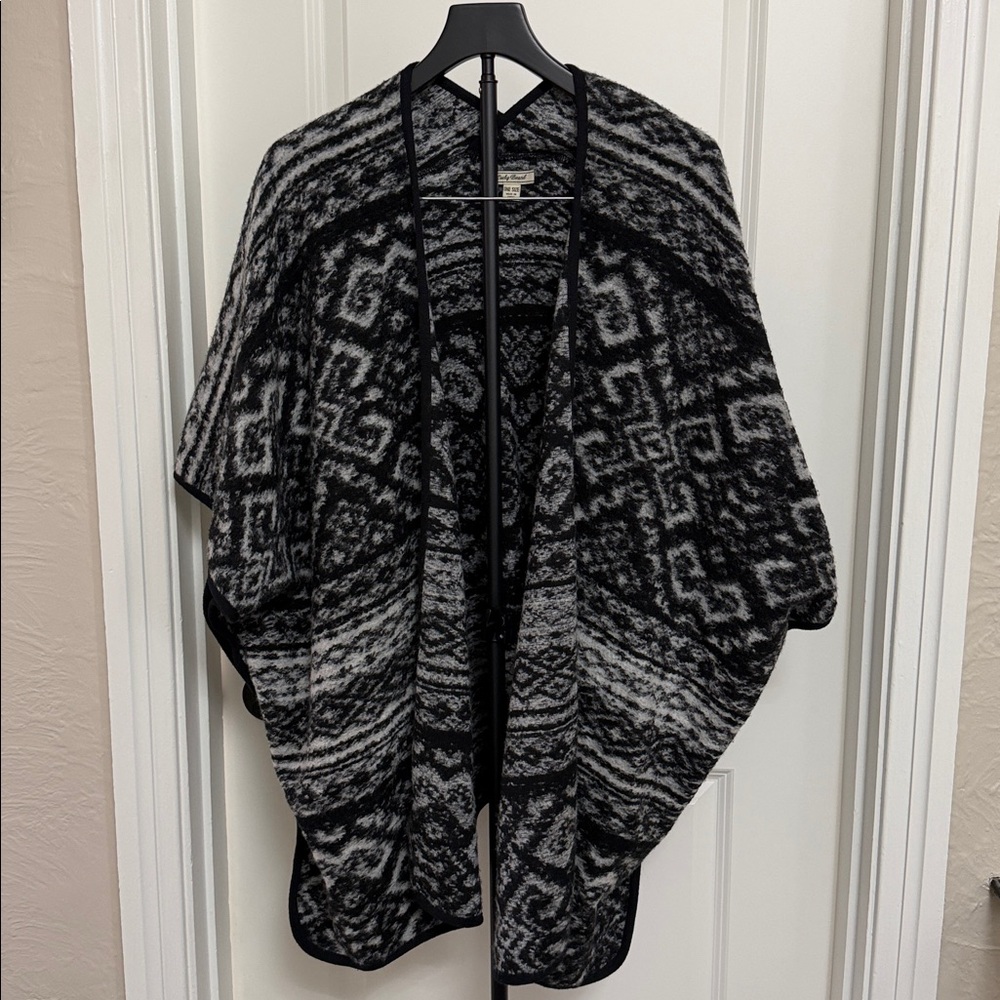 Lucky Brand poncho